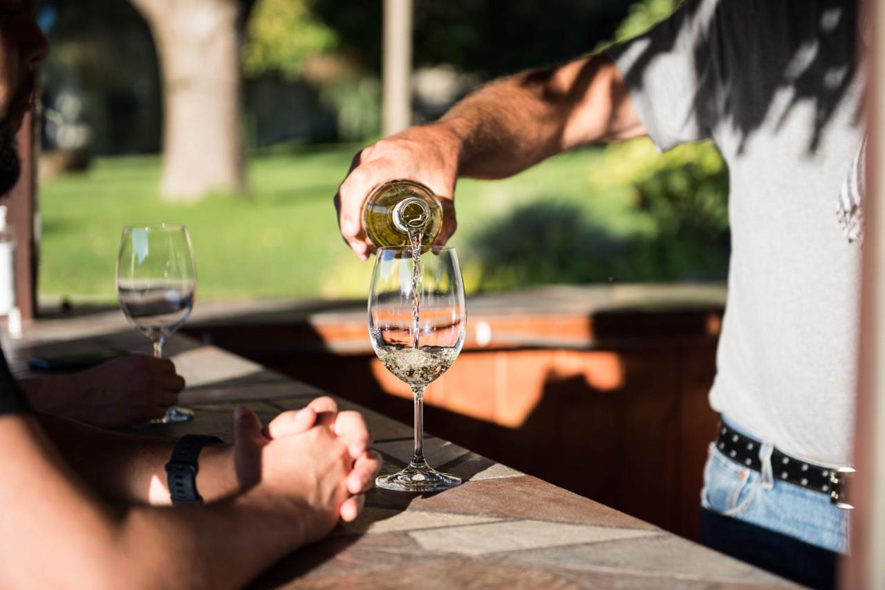 Similkameen Wild Resort & Winery Retreat Osoyoos Eksteriør bilde