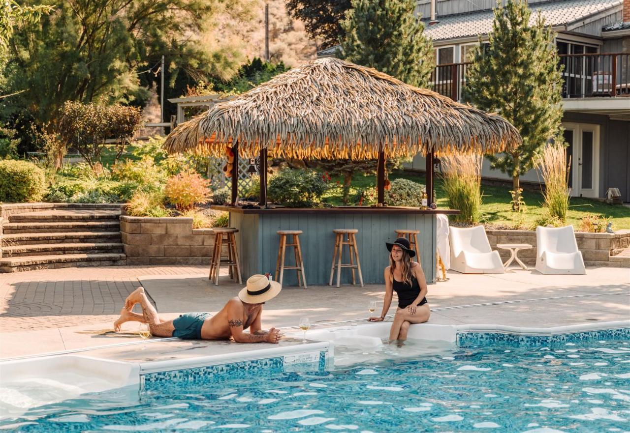 Similkameen Wild Resort & Winery Retreat Osoyoos Eksteriør bilde