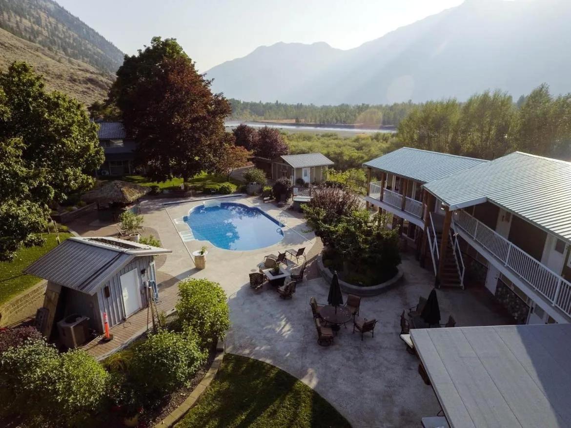 Similkameen Wild Resort & Winery Retreat Osoyoos Eksteriør bilde