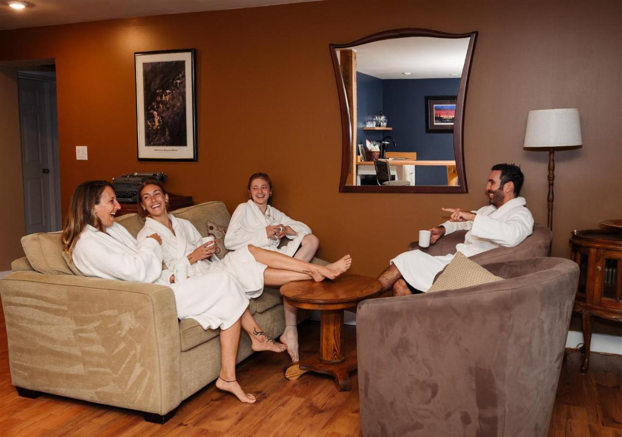 Similkameen Wild Resort & Winery Retreat Osoyoos Eksteriør bilde