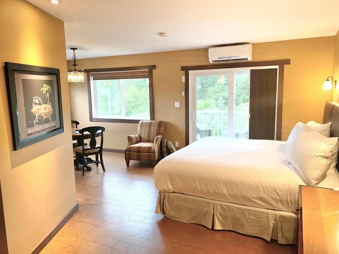 Similkameen Wild Resort & Winery Retreat Osoyoos Eksteriør bilde