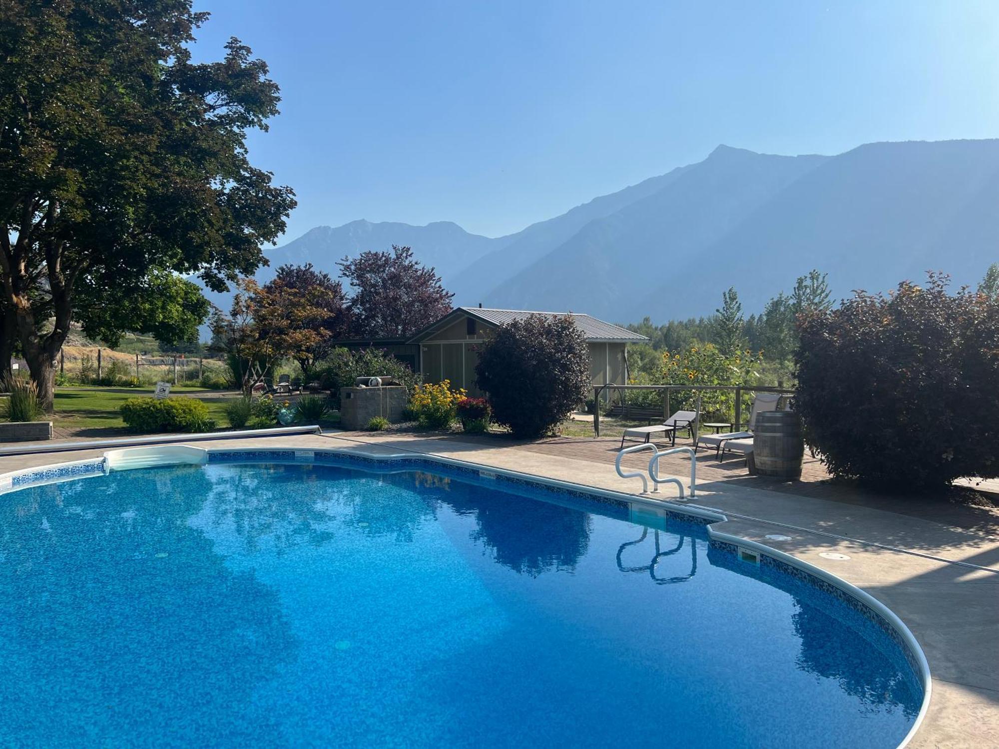 Similkameen Wild Resort & Winery Retreat Osoyoos Eksteriør bilde