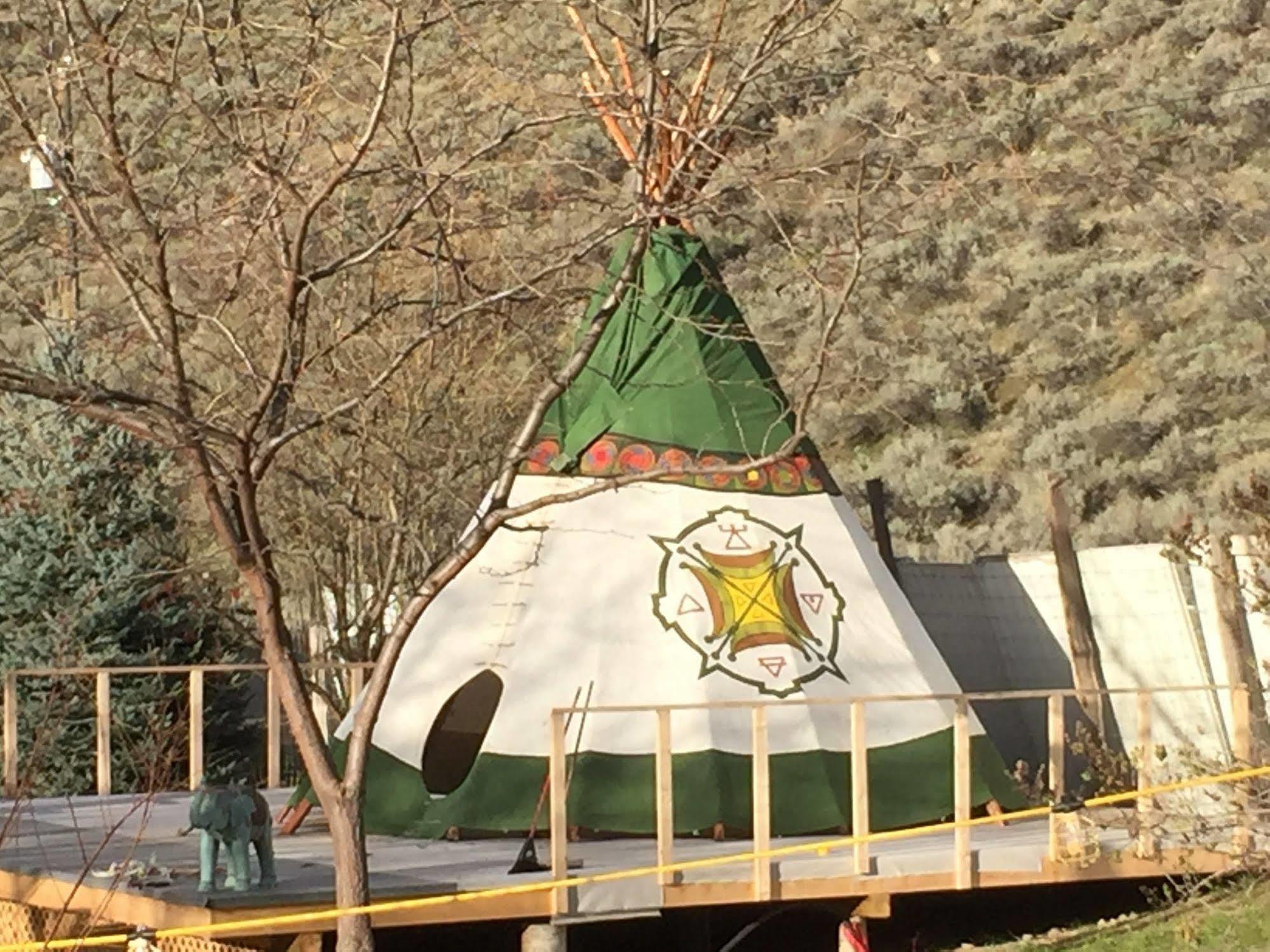 Similkameen Wild Resort & Winery Retreat Osoyoos Eksteriør bilde